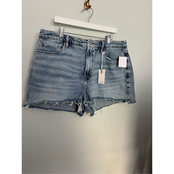 Good American Women's Good Girlfriend Indigo 108 Denim Shorts Size 18 NWT - Picture 5 of 6